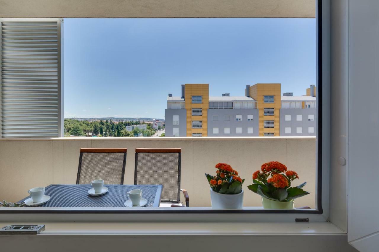 Apartment Pavic - Private Parking Zadar Eksteriør bilde