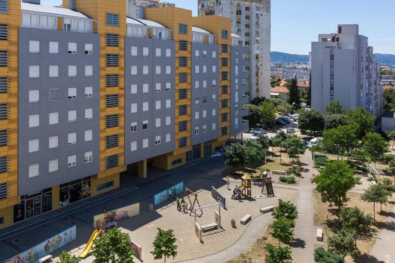 Apartment Pavic - Private Parking Zadar Eksteriør bilde